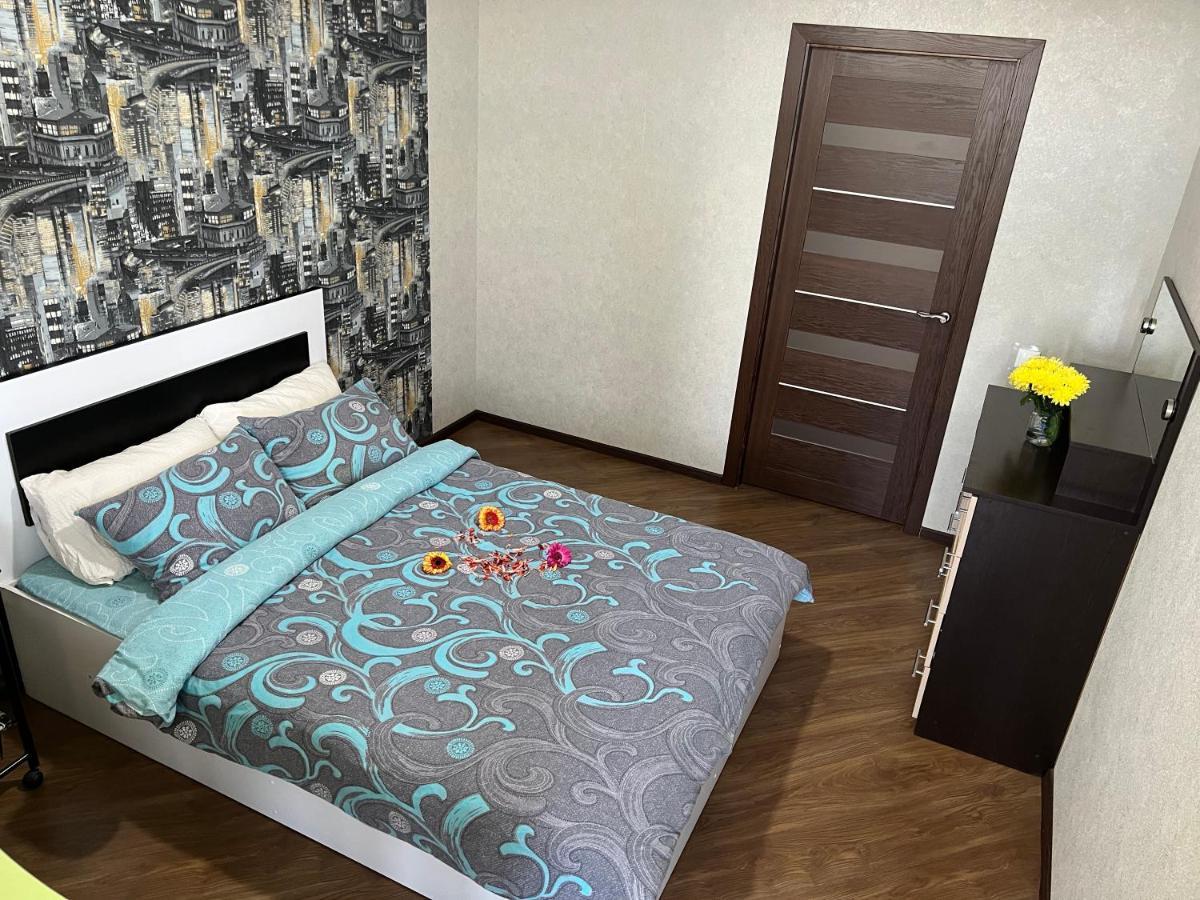 Vip Апартаменти Центр Rivne Buitenkant foto